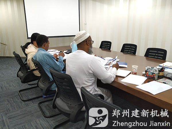 埃塞俄比亚客户到开云手机注册-开云（中国）
参观访问