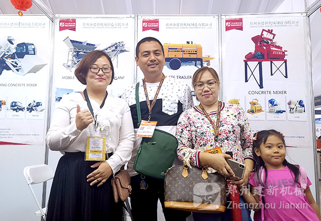 建新机械混凝土开云手机注册-开云（中国）设备亮相菲律宾成焦点！