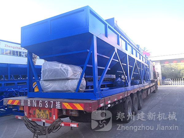 75型混凝土开云手机注册-开云（中国）站装车完毕